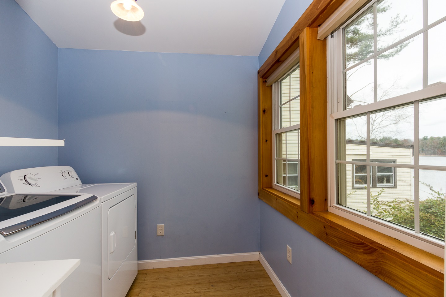 Salem, New Hampshire 03079, United States, 3 Bedrooms Bedrooms, ,2 BathroomsBathrooms,Residential,Active,235806