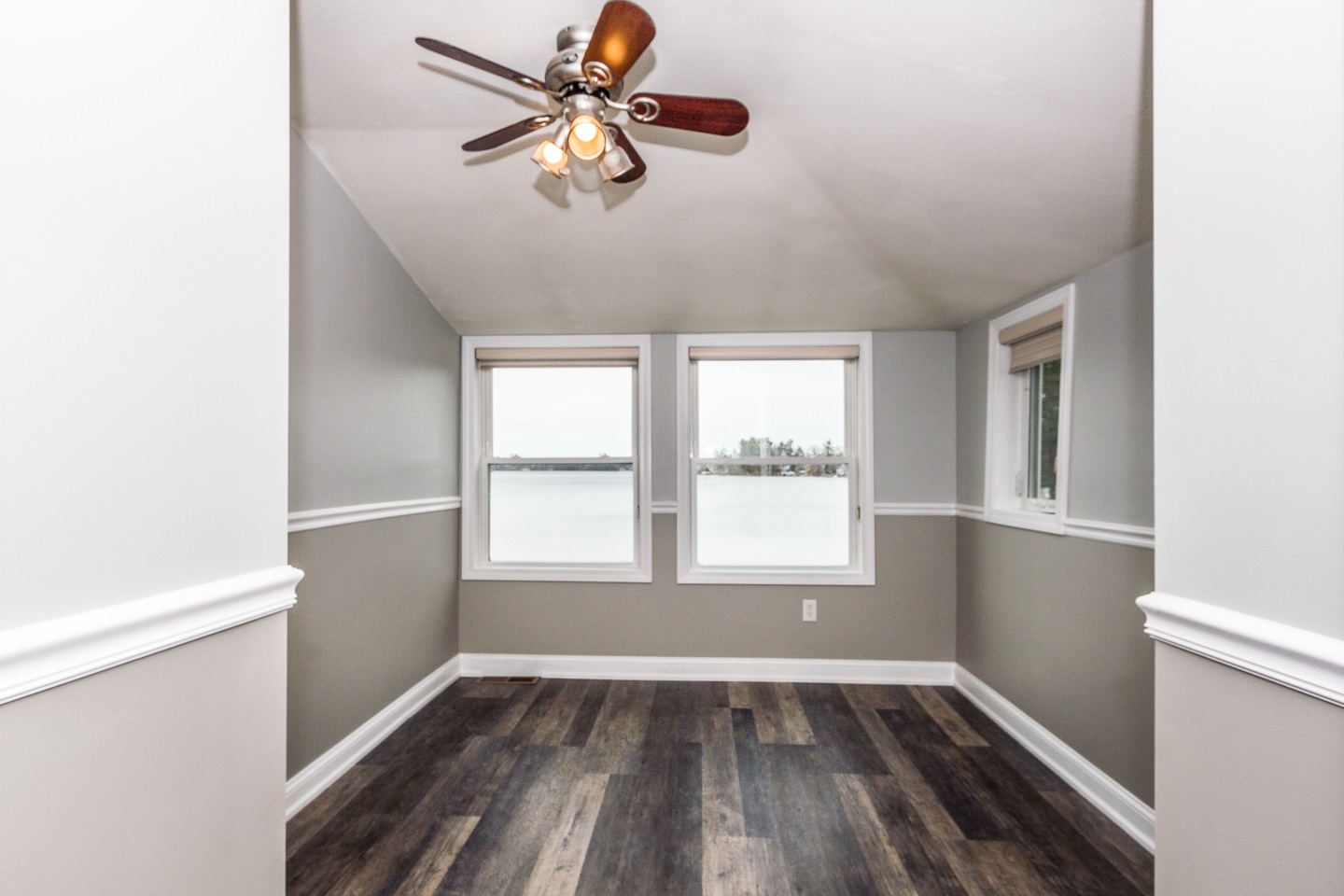 Salem, New Hampshire 03079, United States, 3 Bedrooms Bedrooms, ,2 BathroomsBathrooms,Residential,Active,235806