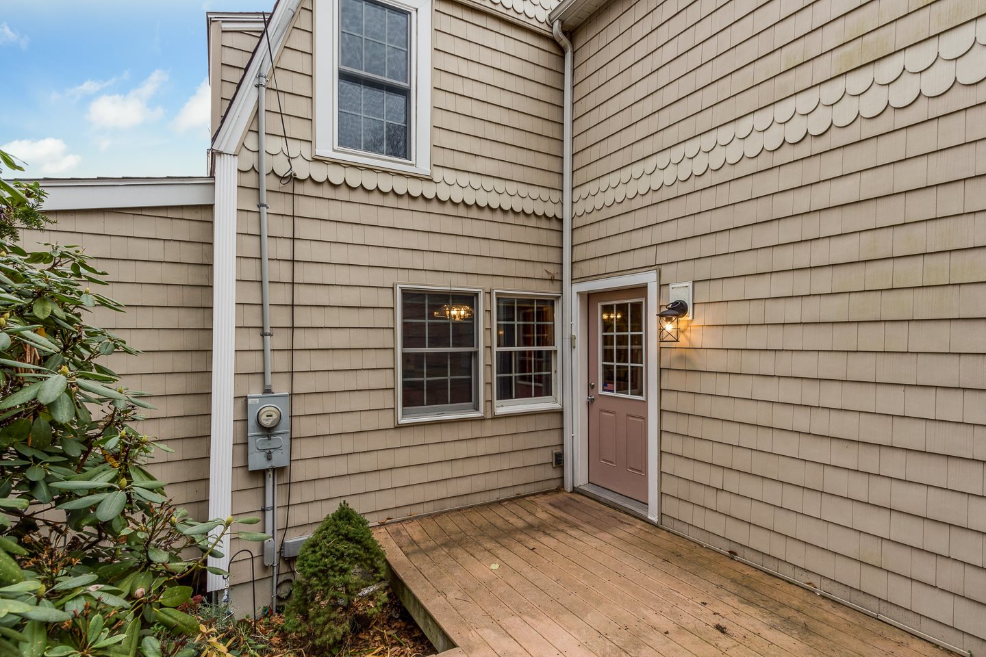 Salem, New Hampshire 03079, United States, 3 Bedrooms Bedrooms, ,2 BathroomsBathrooms,Residential,Active,235806