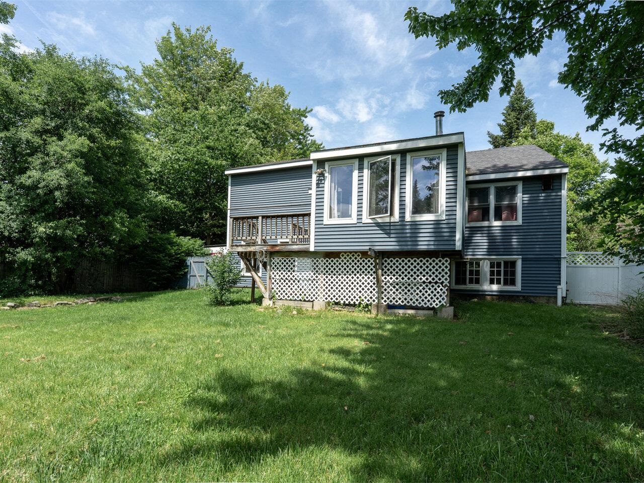 82 Oakwood Drive