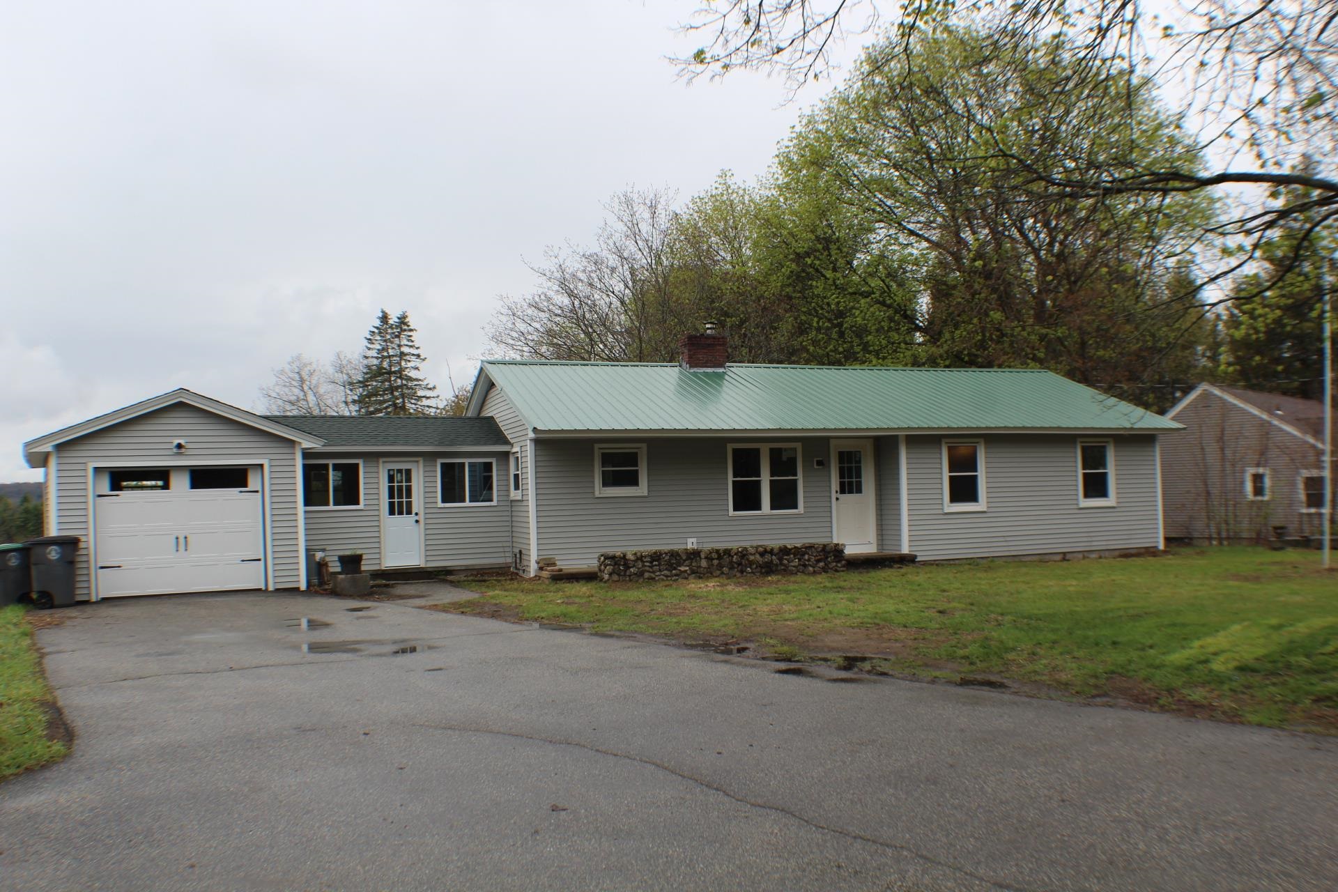Photo 1 of 25 — 520 Pembroke Street, Pembroke, NH 03275