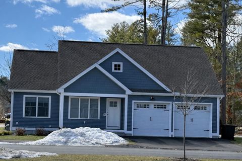 15 Wilderness Drive Nashua NH 03062