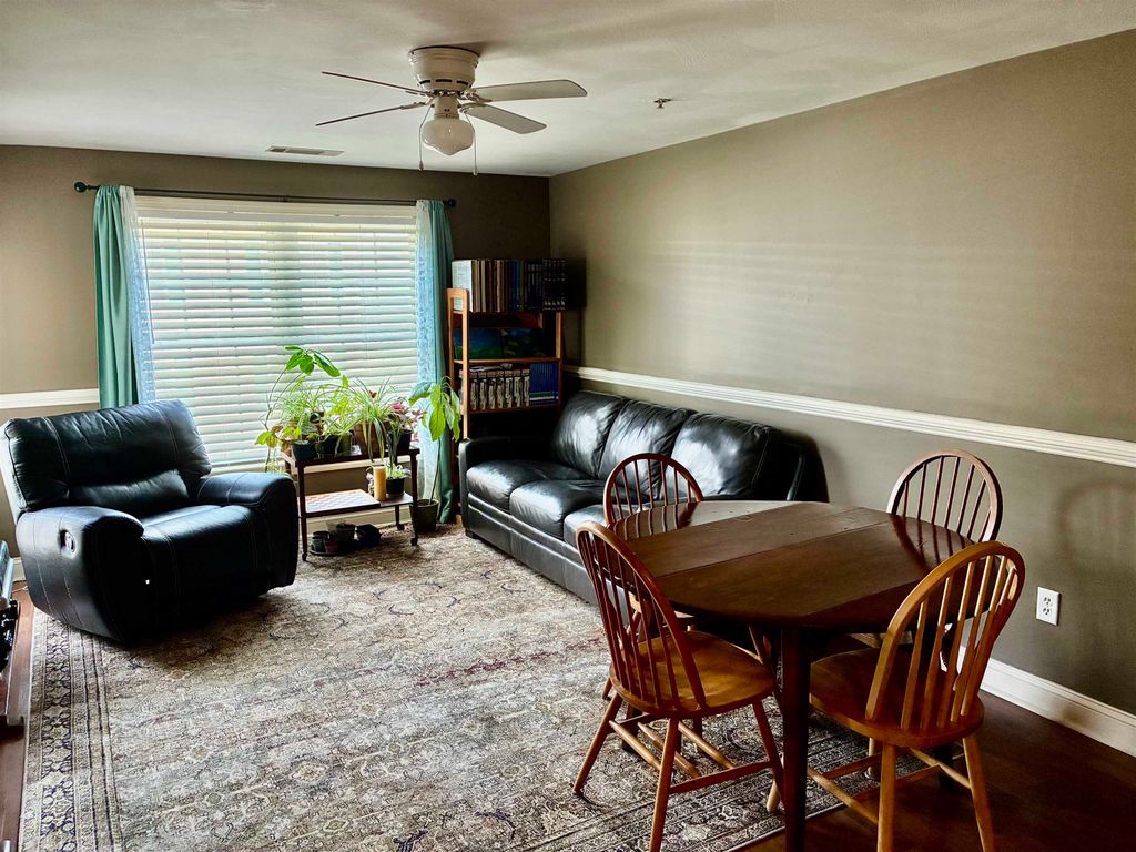 Photo of 12 Vista Ridge Drive #34, Londonderry, NH 03053 (MLS # 5080349)