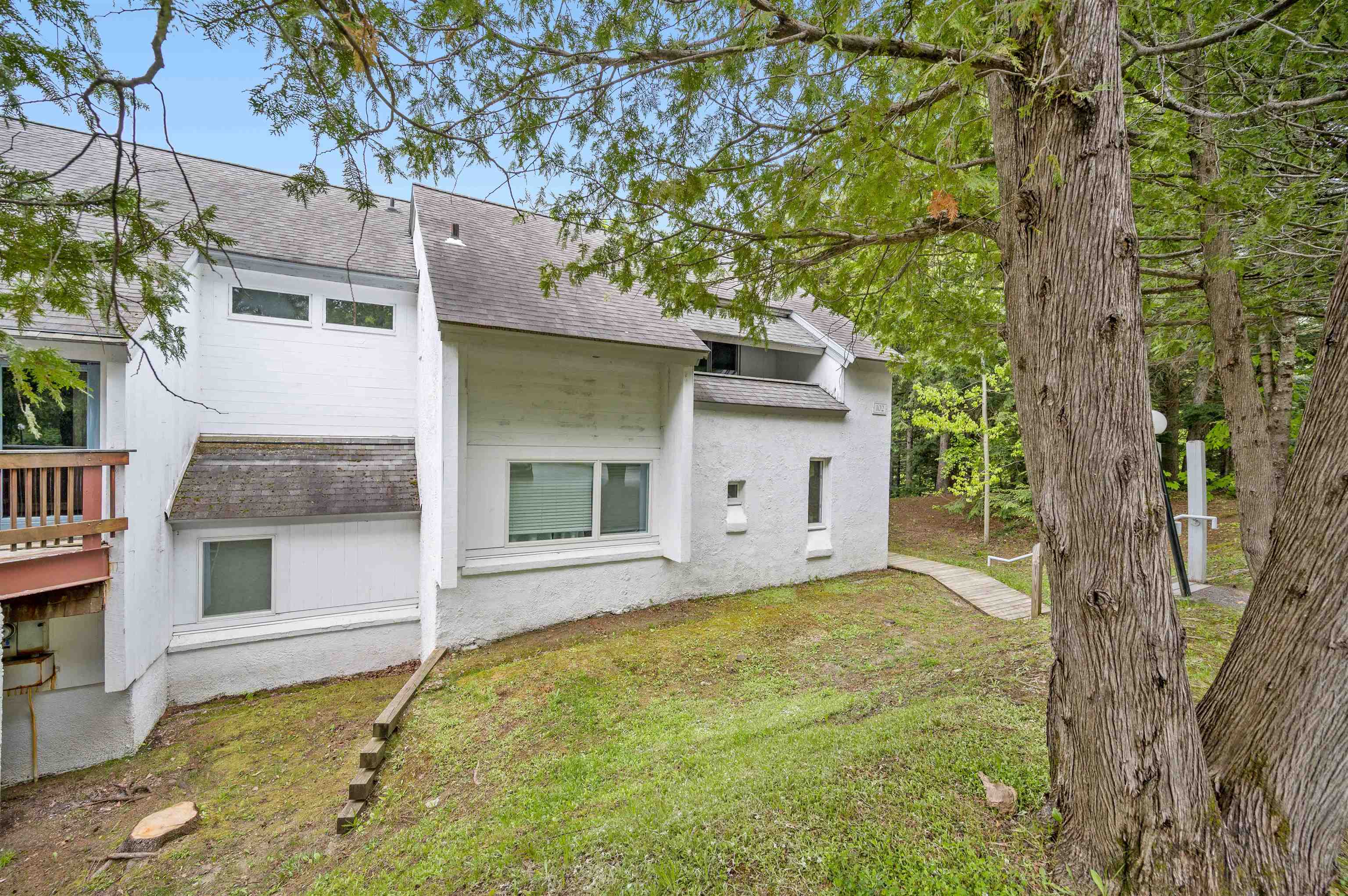 102 Upper Phase Road 102