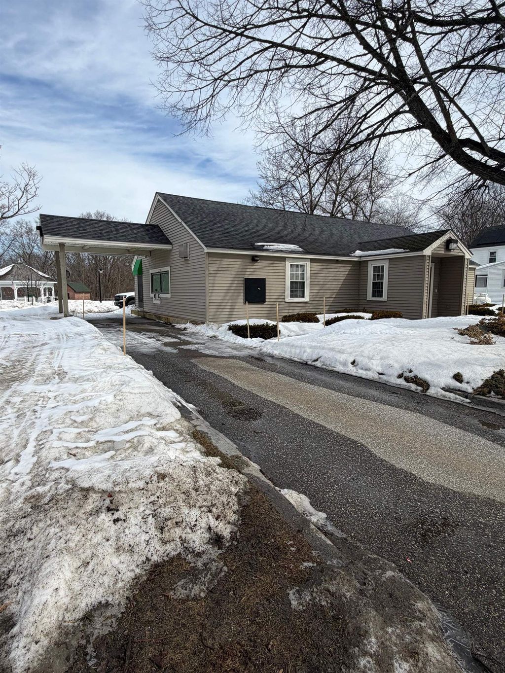 Photo of 884 Main Street, Hopkinton, NH 03229 (MLS # 5076235)