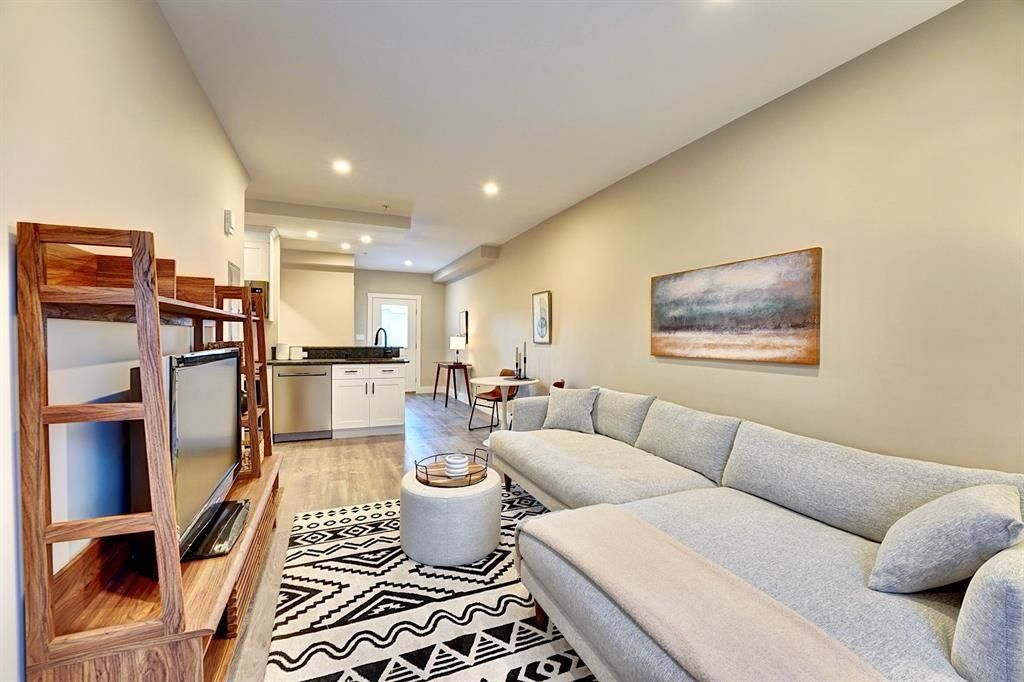 Photo of 621 Islington Street #C, Portsmouth, NH 03801 (MLS # 5065430)