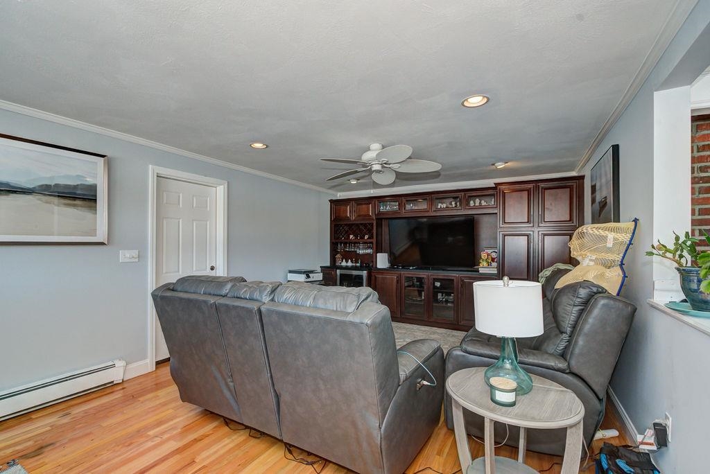 Windham, New Hampshire 03087, United States, 2 Bedrooms Bedrooms, ,2 BathroomsBathrooms,Residential,Active,617