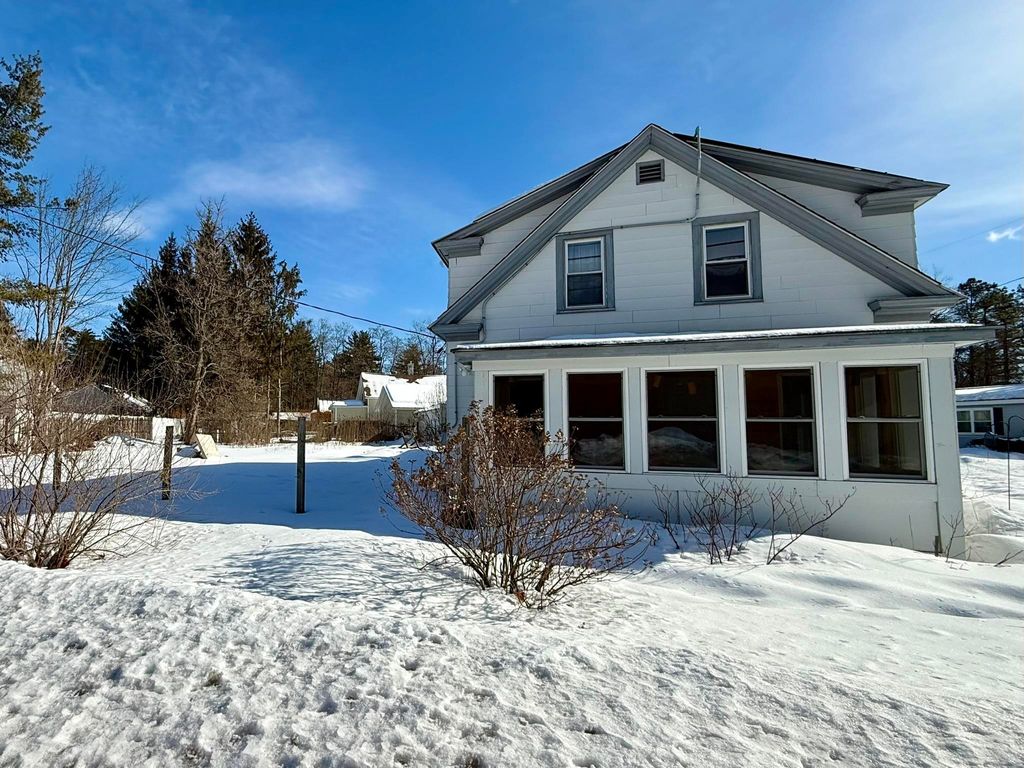 Photo of 2 Hutchinson Street, Franklin, NH 03235 (MLS # 5077478)