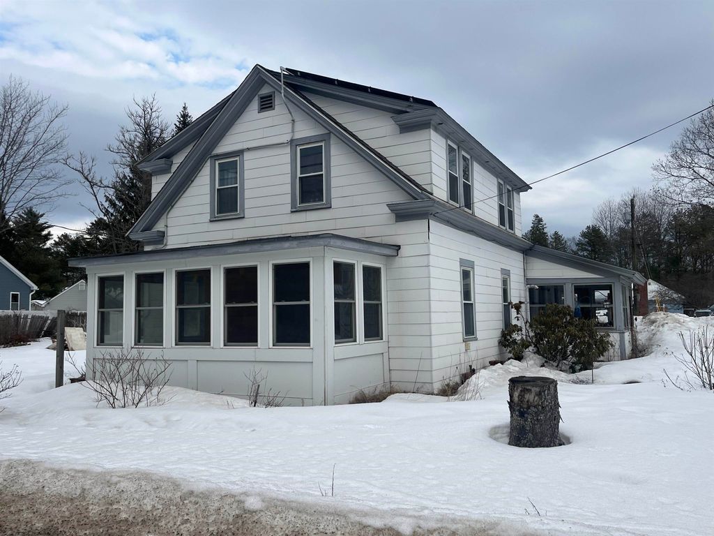 Photo of 2 Hutchinson Street, Franklin, NH 03235 (MLS # 5077478)