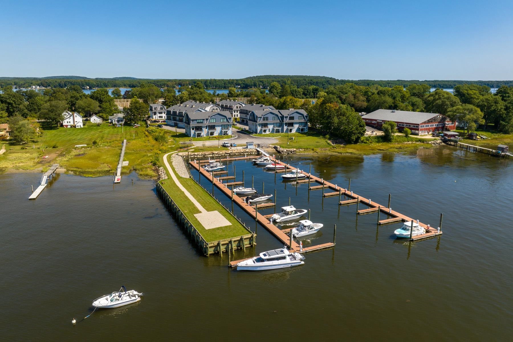 2 LITTLE BAY Drive