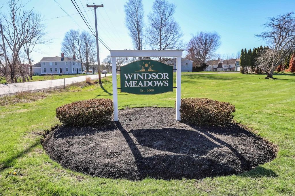 Photo of 23 Abbey Road, Brentwood, NH 03833 (MLS # 5085700)