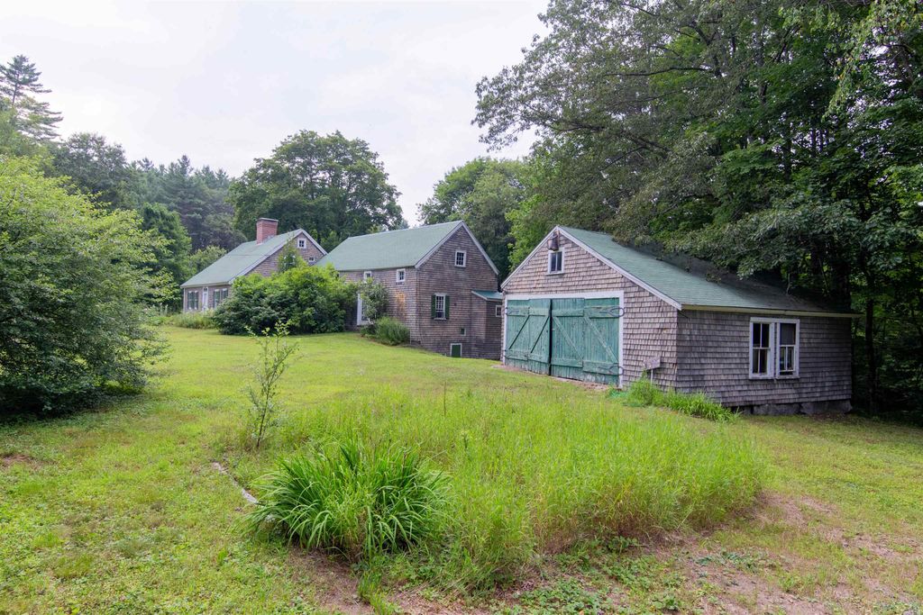 Photo of 515 Hollow Hill Road, Tamworth, NH 03886 (MLS # 5089792)