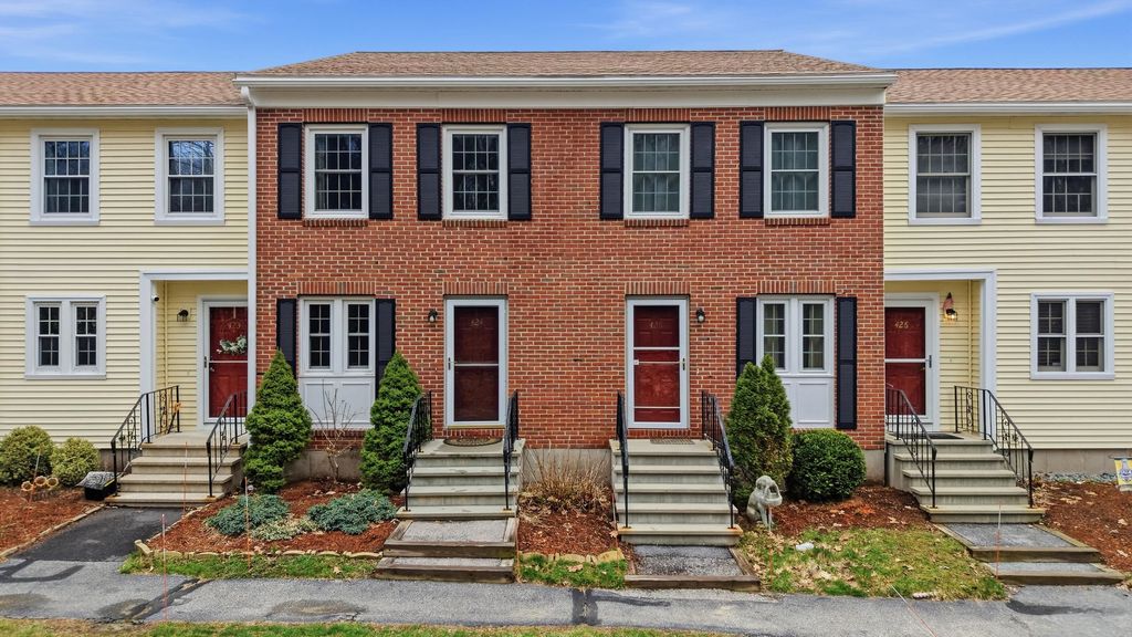 Photo of 424 Fox Hollow Way, Manchester, NH 03104 (MLS # 5084895)