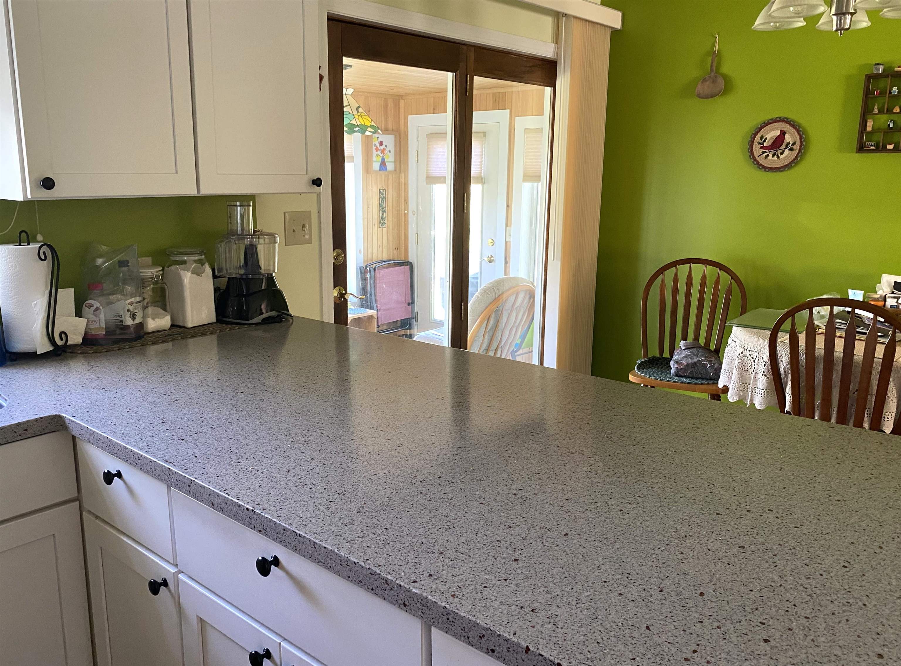 Middlebury, Vermont 05753, United States, 2 Bedrooms Bedrooms, ,1 BathroomBathrooms,Residential,Active,223700