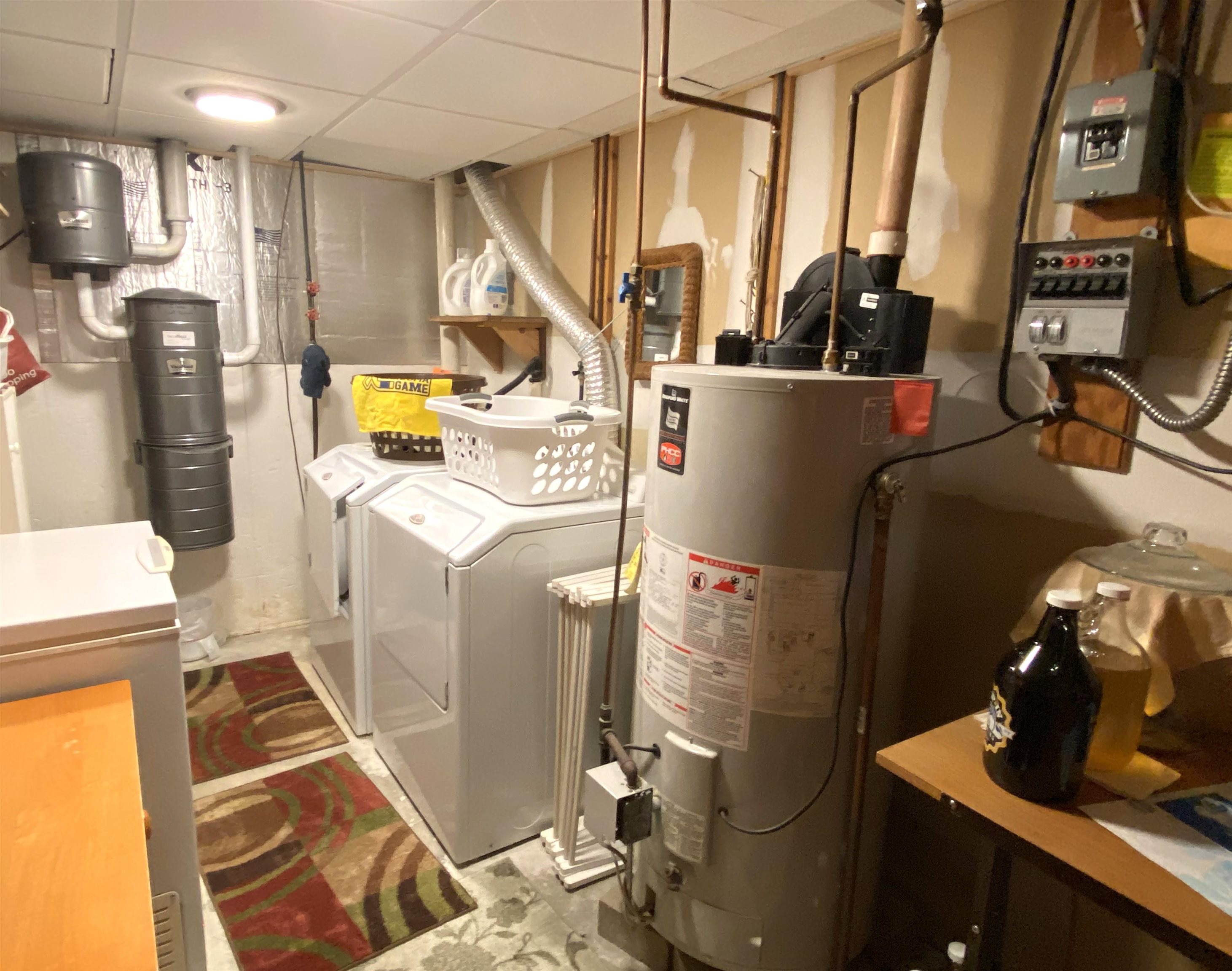 Middlebury, Vermont 05753, United States, 2 Bedrooms Bedrooms, ,1 BathroomBathrooms,Residential,Active,223700