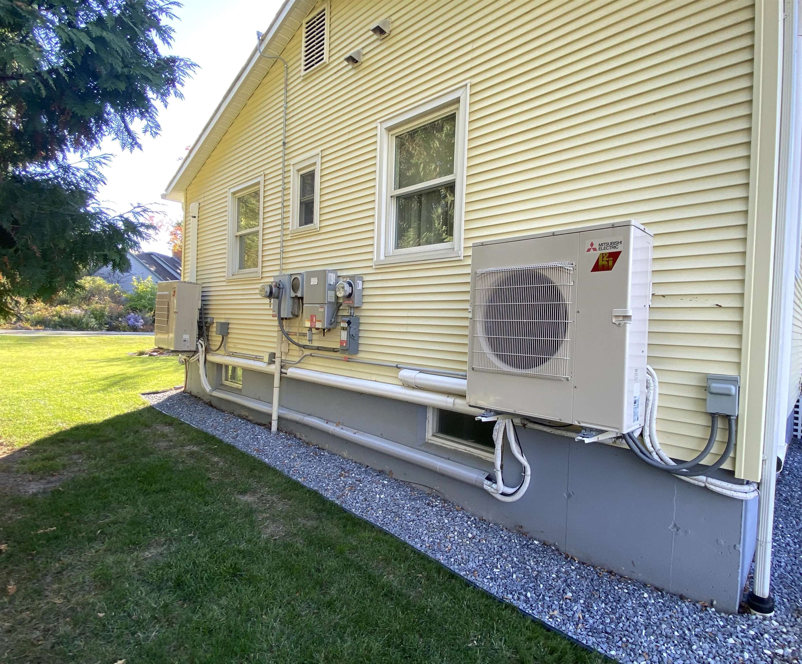 Middlebury, Vermont 05753, United States, 2 Bedrooms Bedrooms, ,1 BathroomBathrooms,Residential,Active,223700