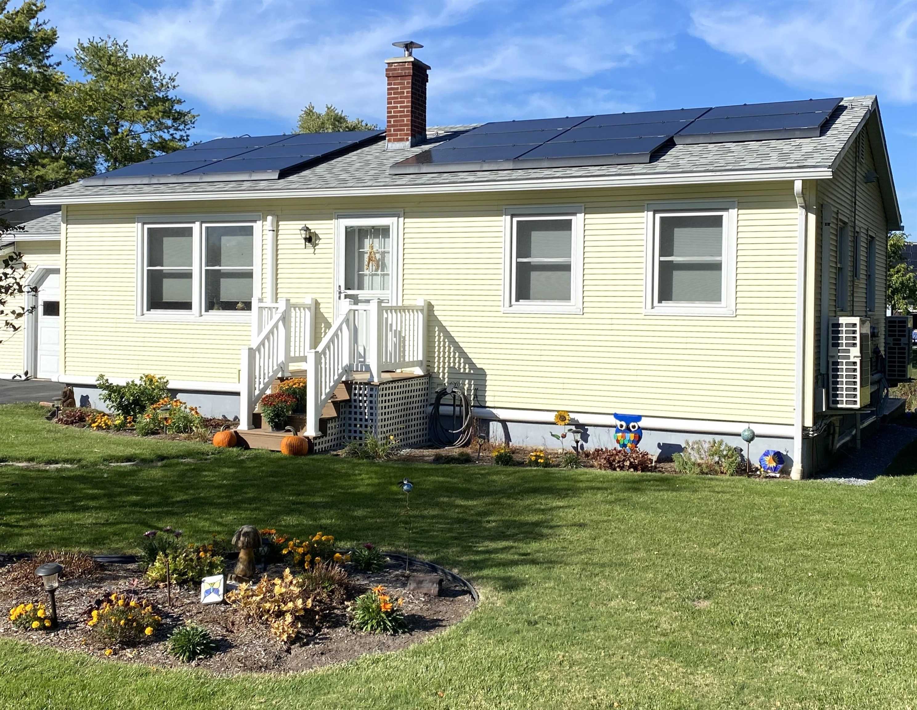 Middlebury, Vermont 05753, United States, 2 Bedrooms Bedrooms, ,1 BathroomBathrooms,Residential,Active,223700