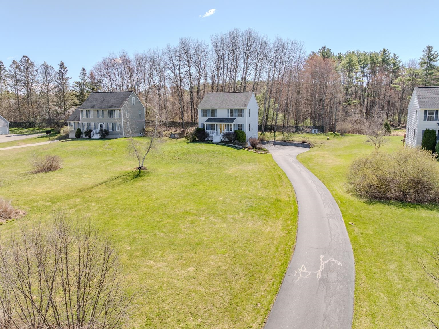 19 Squire Drive