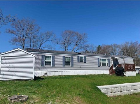 107 Sherwood Glen Somersworth NH 03878