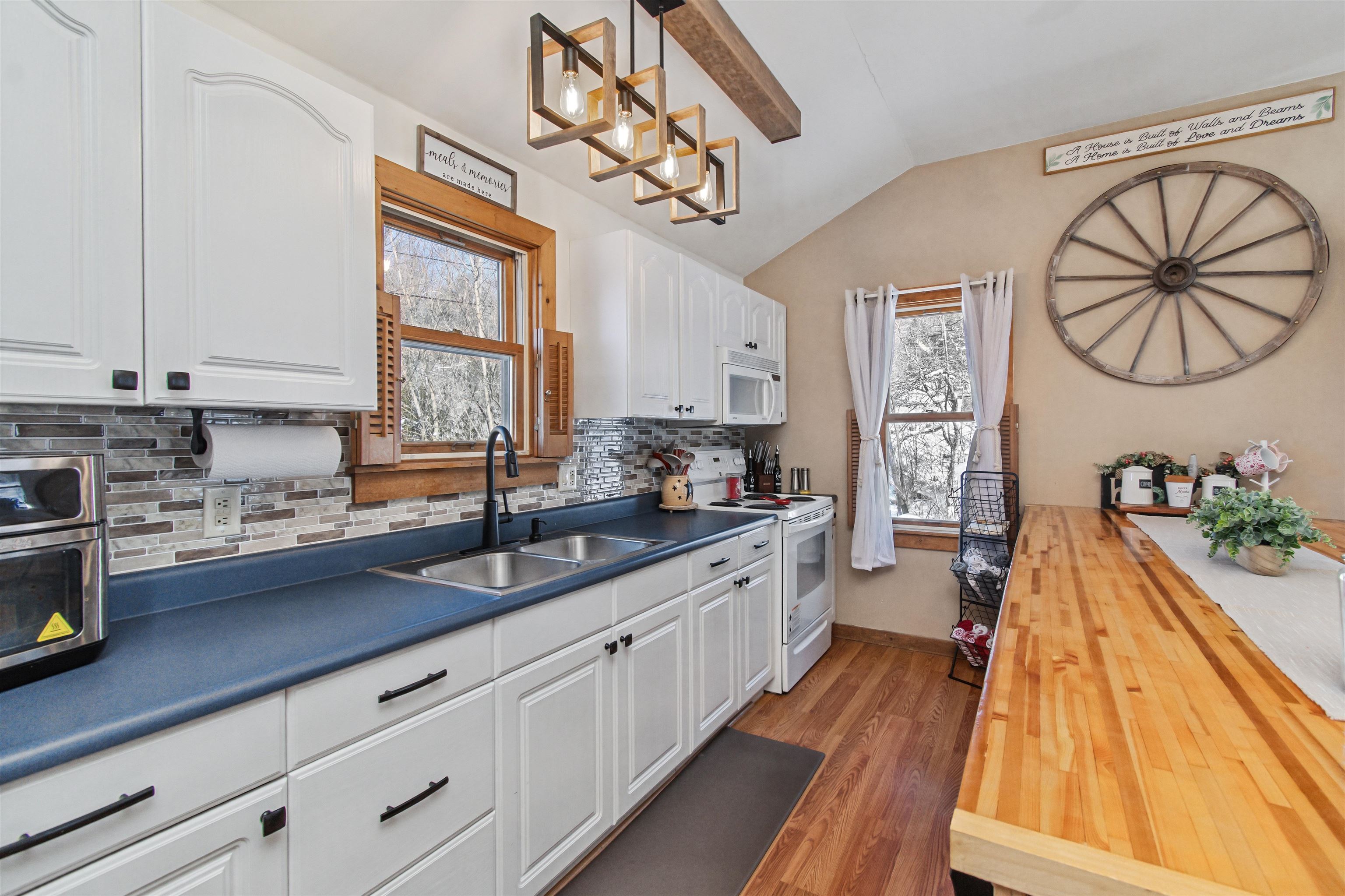 9766 Vermont Route 36