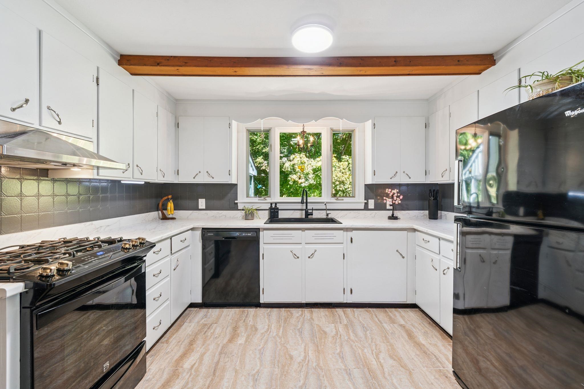 3 Pinewood Drive