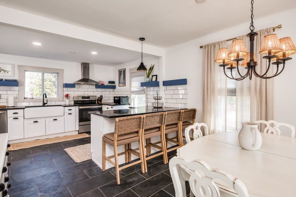 Photo of 861 Portland Street, Rochester, NH 03868 (MLS # 5082899)