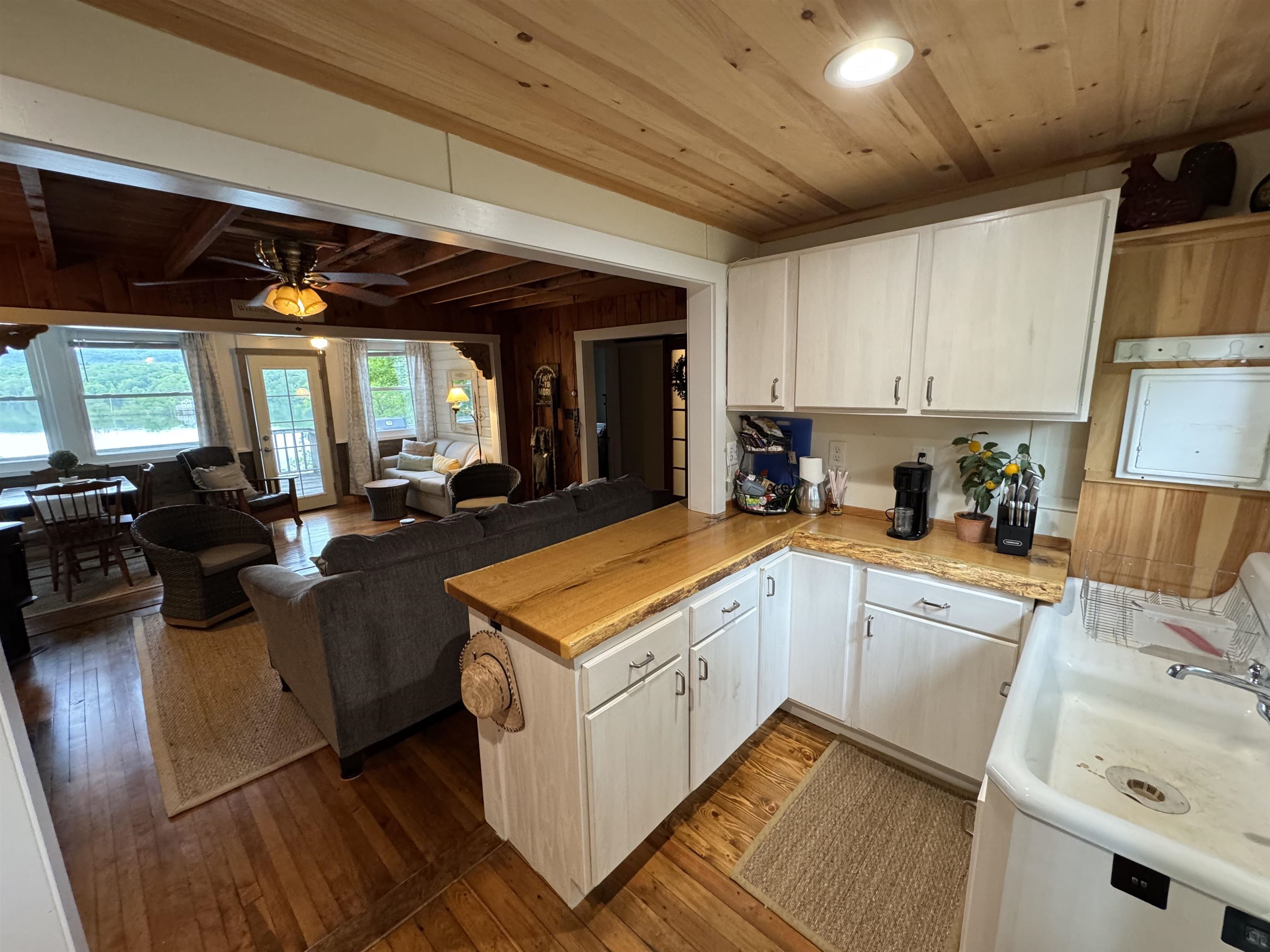 7 Jenning Lane