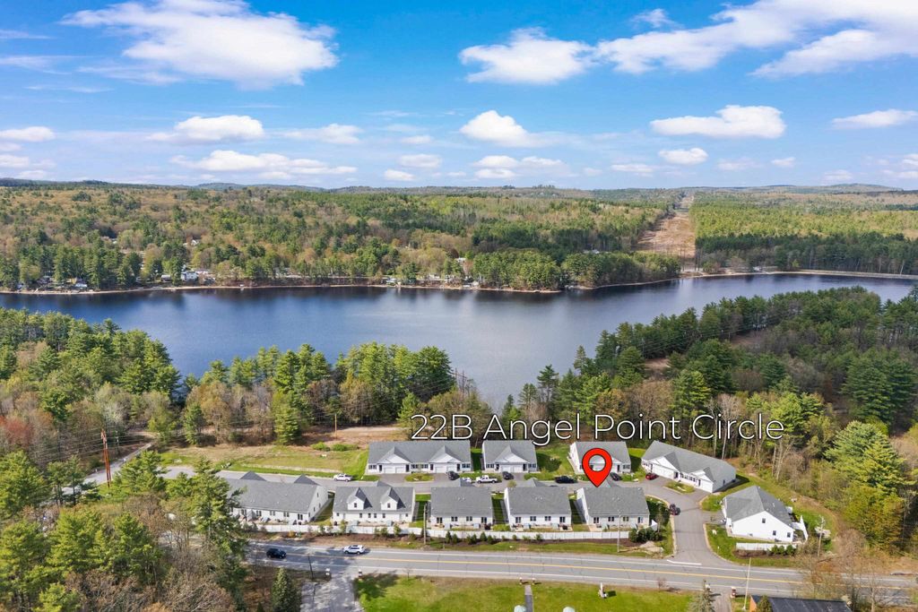 Photo of 22 Angel Point Circle #B, Goffstown, NH 03045 (MLS # 5088332)