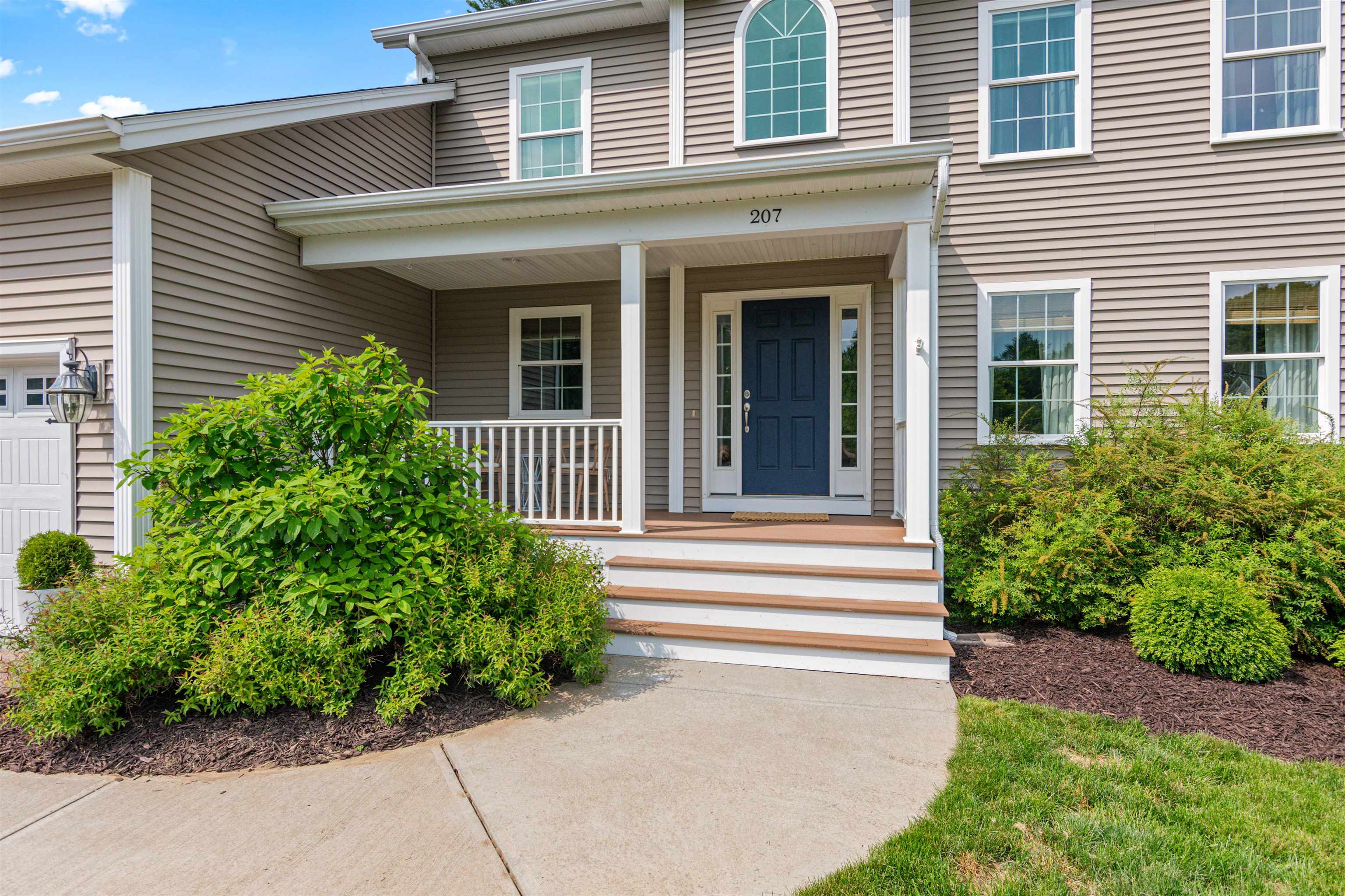 207 Walnut Grove