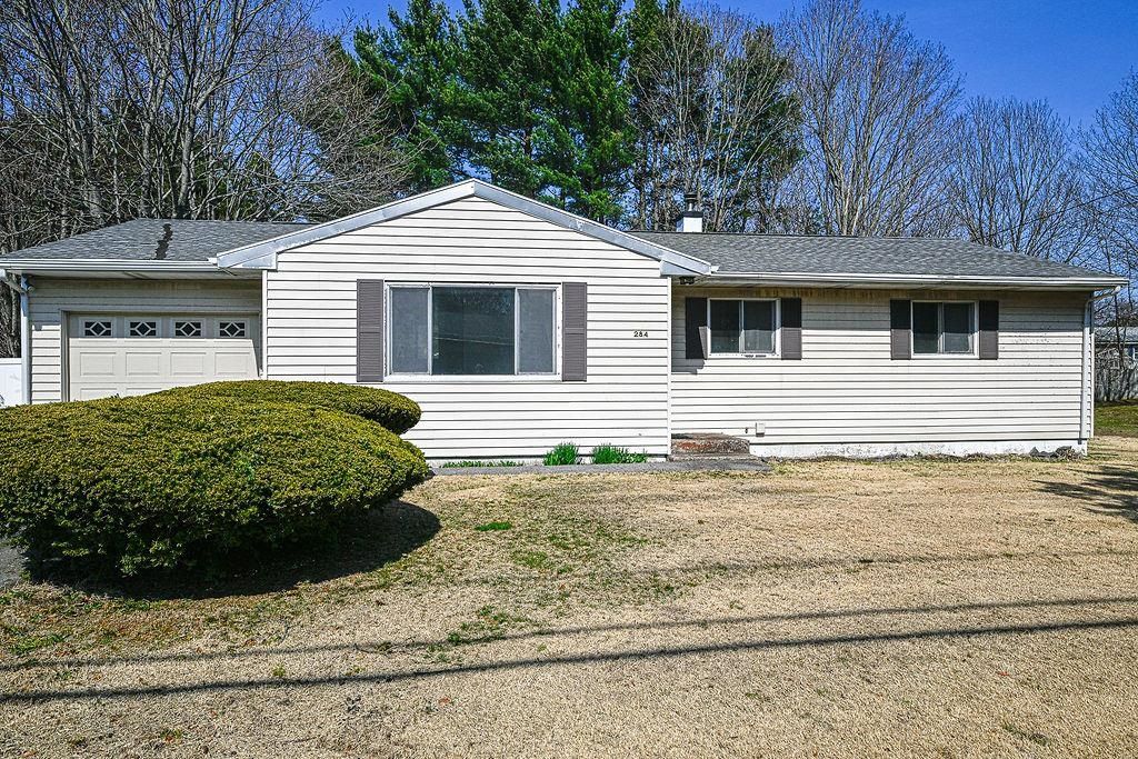 Photo of 284 Ocean Road, Portsmouth, NH 03801 (MLS # 5081253)