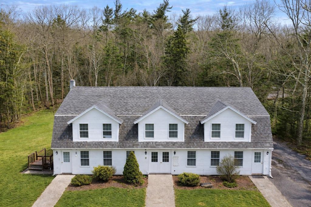 Photo of 949 Turnpike Road, New Ipswich, NH 03071 (MLS # 5078802)