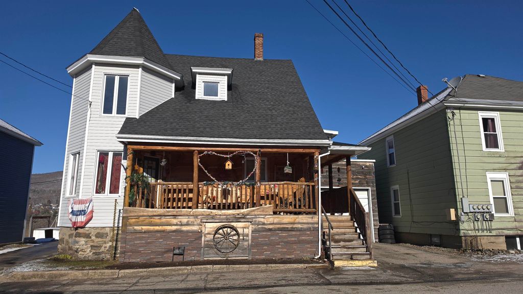 Photo of 511 Goebel Street, Berlin, NH 03570 (MLS # 5084648)