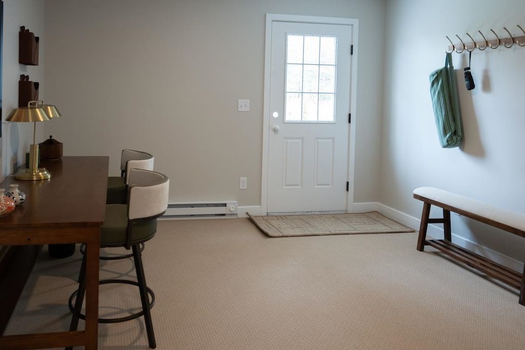 Photo of 1 Boulder Way, Manchester, NH 03109 (MLS # 5075481)