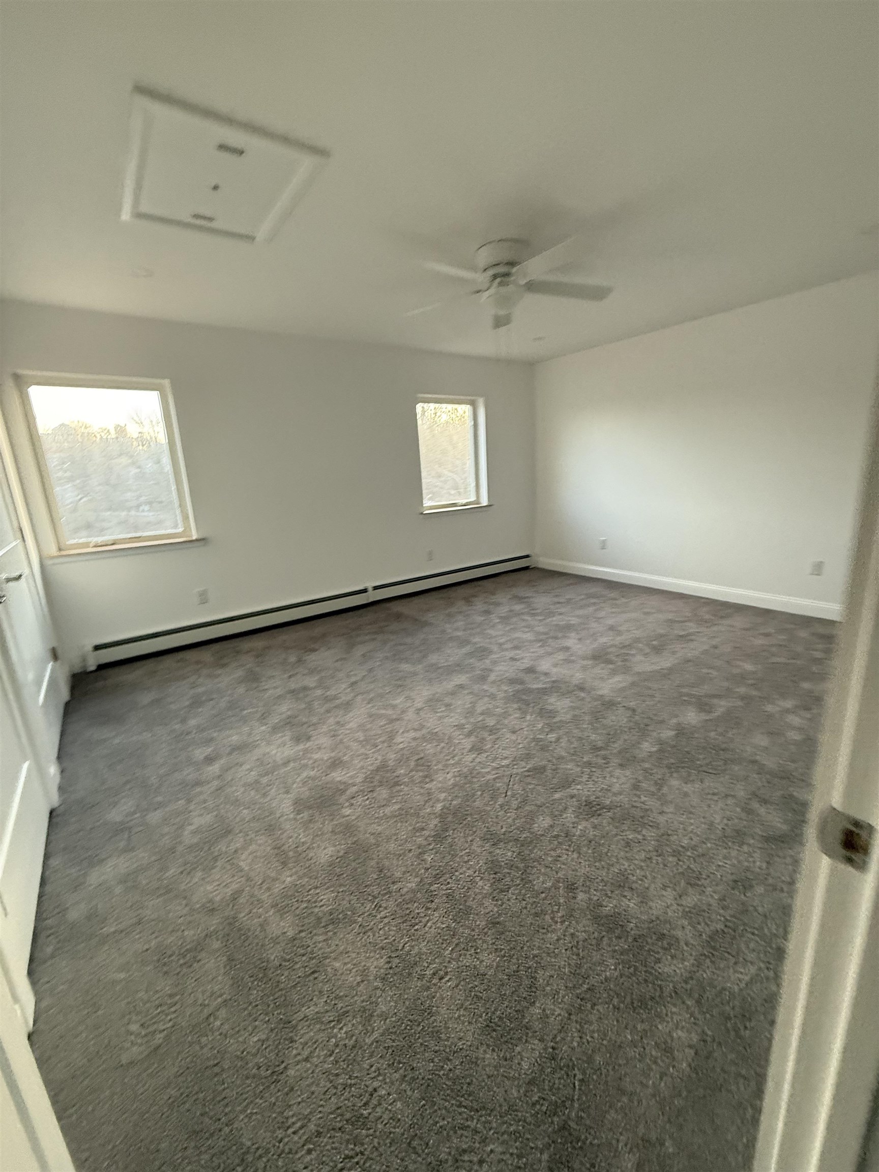 Vergennes, Vermont 05491, United States, 3 Bedrooms Bedrooms, ,2 BathroomsBathrooms,Residential,Active,93661