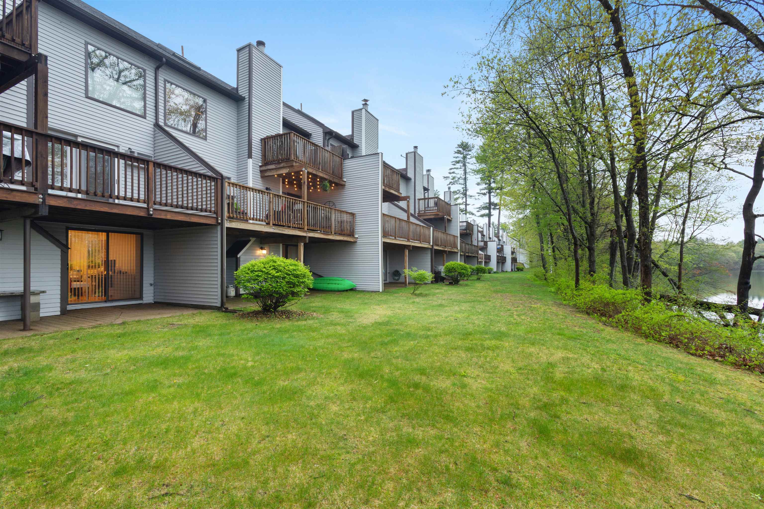 21 Pondview Drive