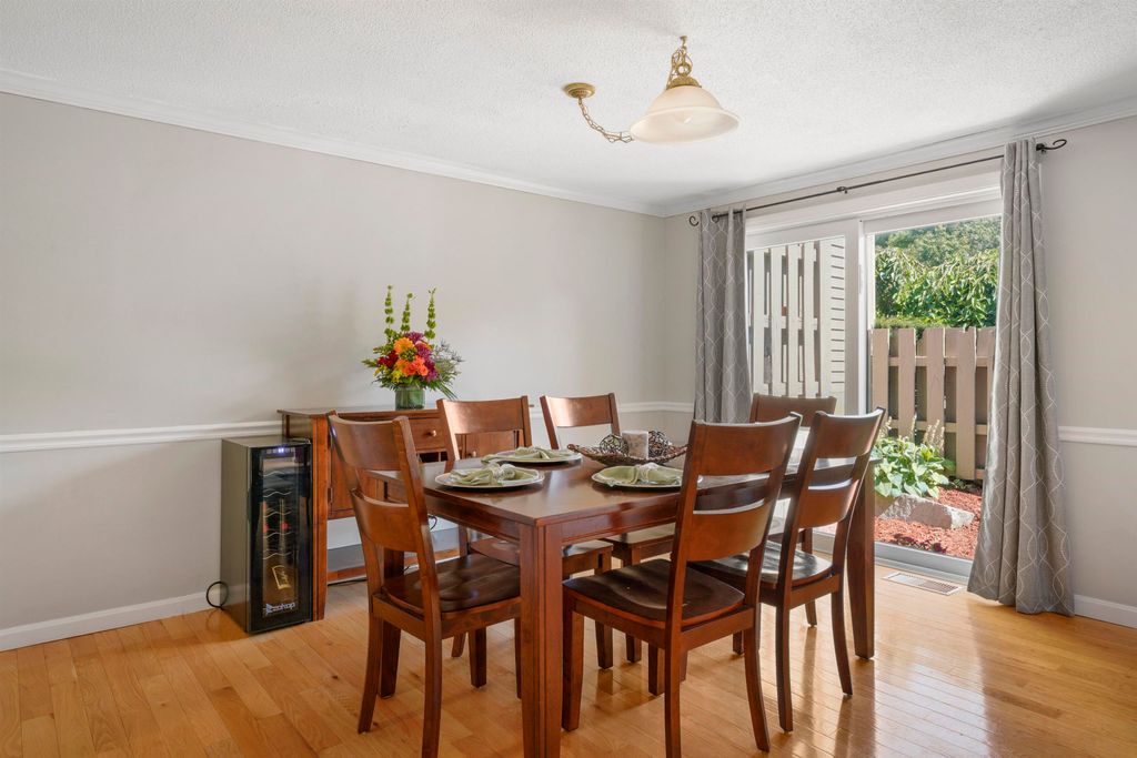 Photo of 34 Briston Court, Bedford, NH 03110 (MLS # 5060209)