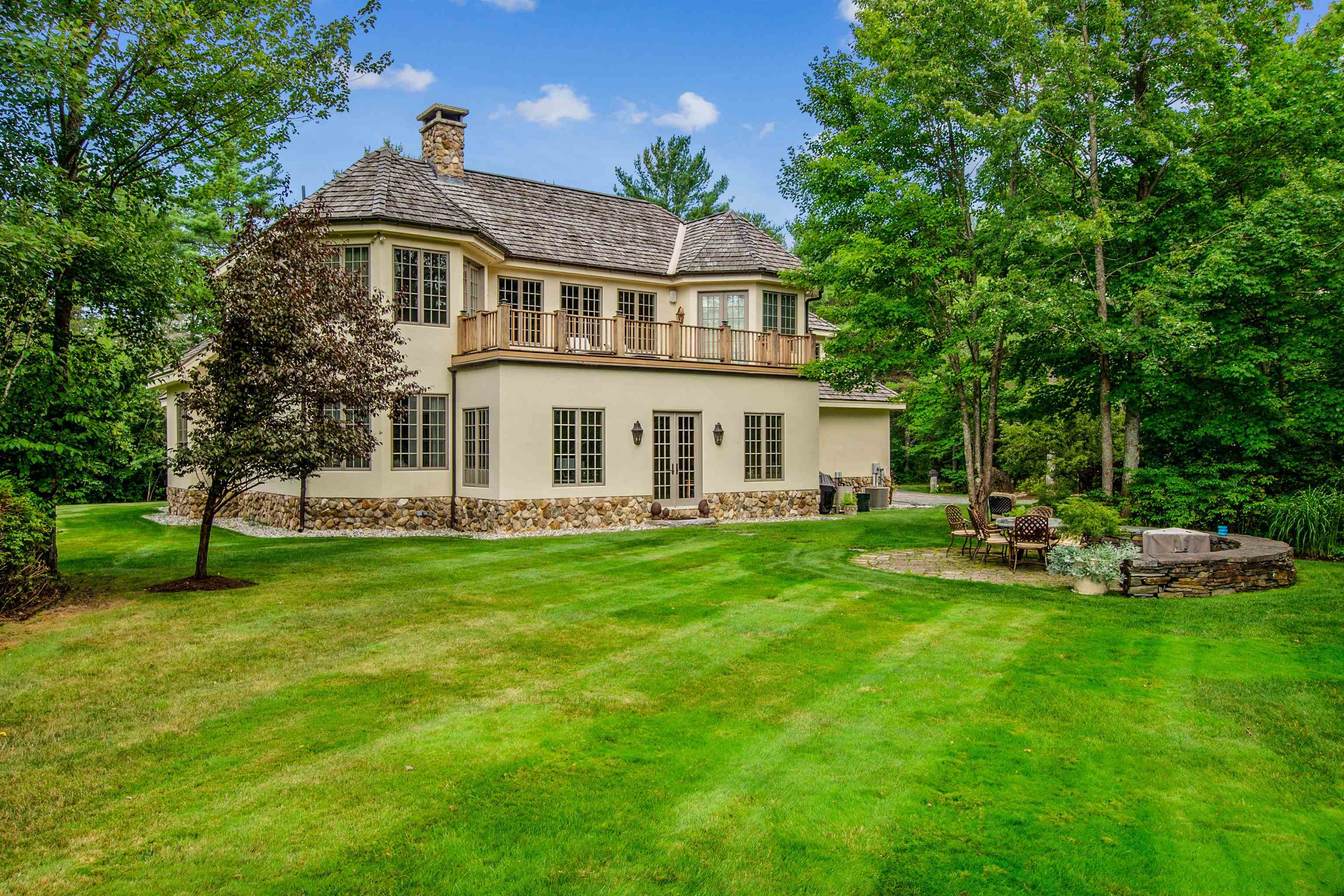 44 Buker Way