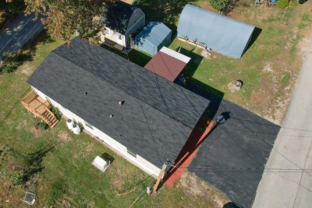 Photo of 22 Woodlawn Drive, Allenstown, NH 03275 (MLS # 5063916)