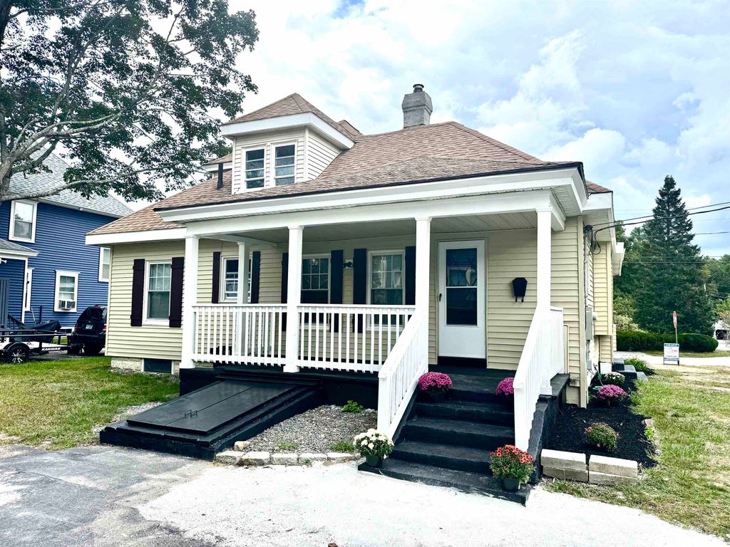 Photo of 23 oak Street, Derry, NH 03038 (MLS # 5057340)