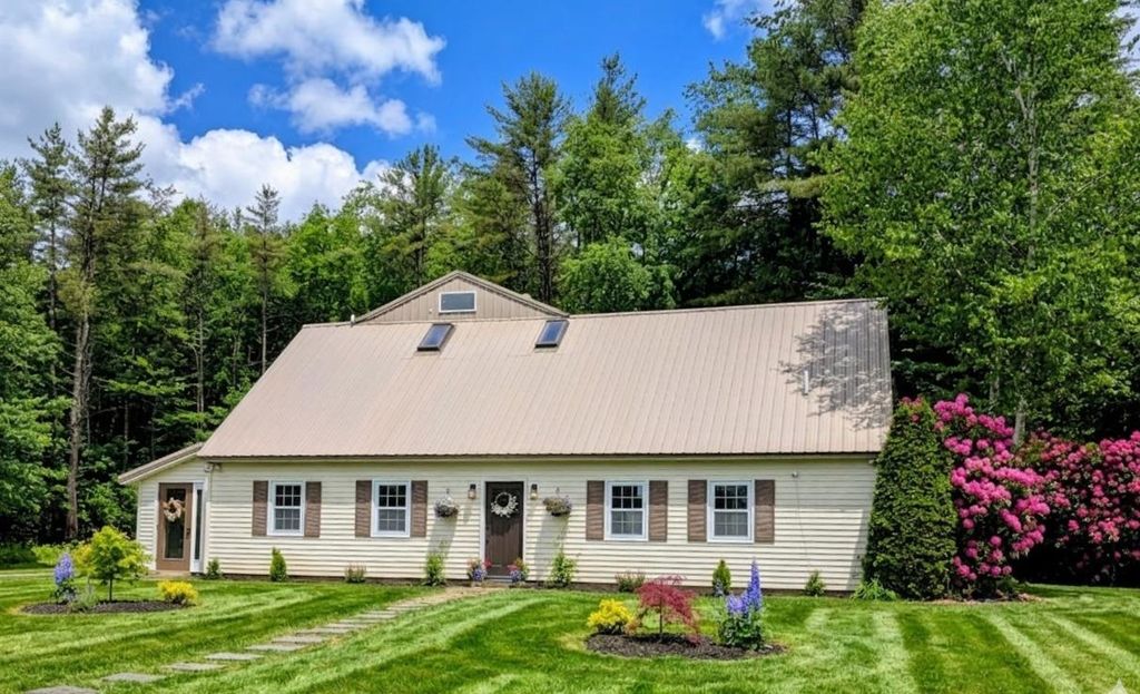 Photo of 104 John Stark Highway, Newport, NH 03773 (MLS # 5082637)
