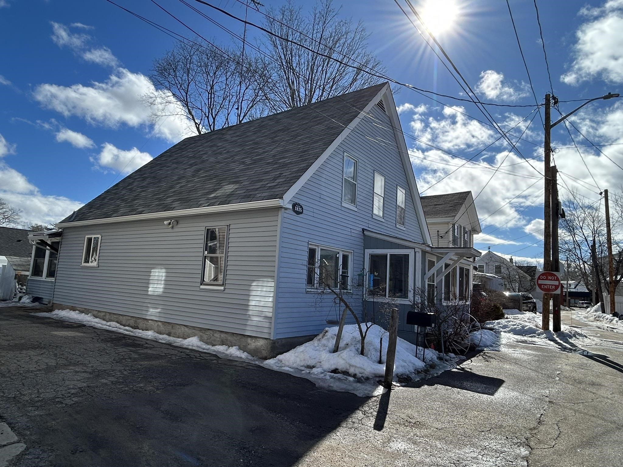 13 Kossuth Street