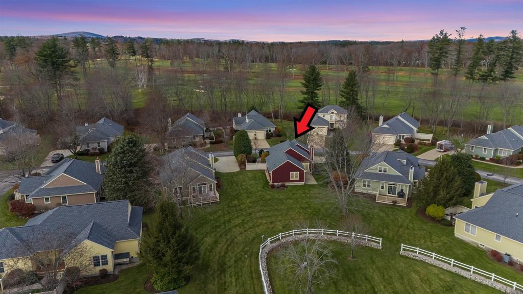 Photo of 20 Pebble Beach Drive #22-89-20, Bedford, NH 03110 (MLS # 5070853)