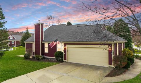 20 Pebble Beach Drive 22-89-20 Bedford NH 03110