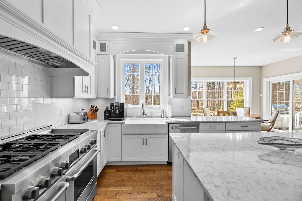 Photo of 24 Settlers Ridge, Windham, NH 03087 (MLS # 5082380)