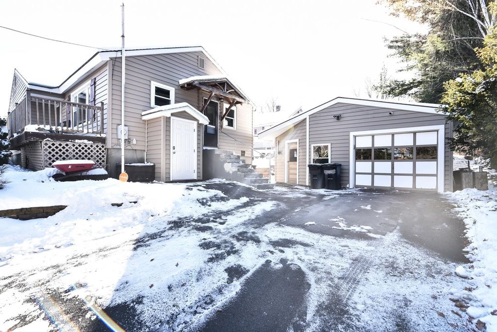 Photo of 885 Bridge Street, Manchester, NH 03104 (MLS # 5071871)