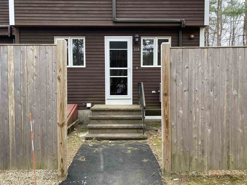 Photo of 104 Bellamy Woods Road, Dover, NH 03820 (MLS # 5082805)