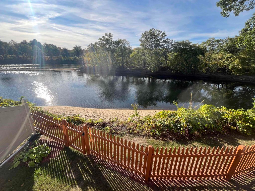 Photo of 80 Emerald Street, Manchester, NH 03103 (MLS # 5065415)