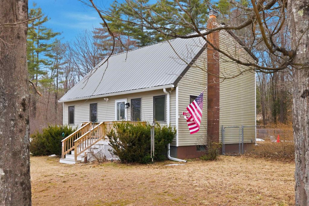 Photo of 299 Concord Road, Northfield, NH 03276 (MLS # 5081086)
