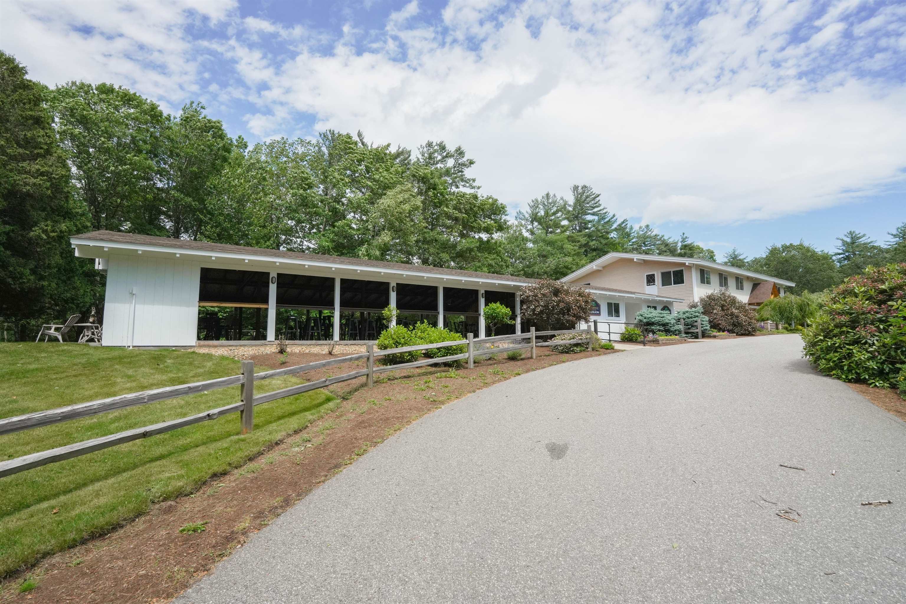 Moultonborough, New Hampshire 03254, United States, 3 Bedrooms Bedrooms, ,1 BathroomBathrooms,Residential,Active,157561