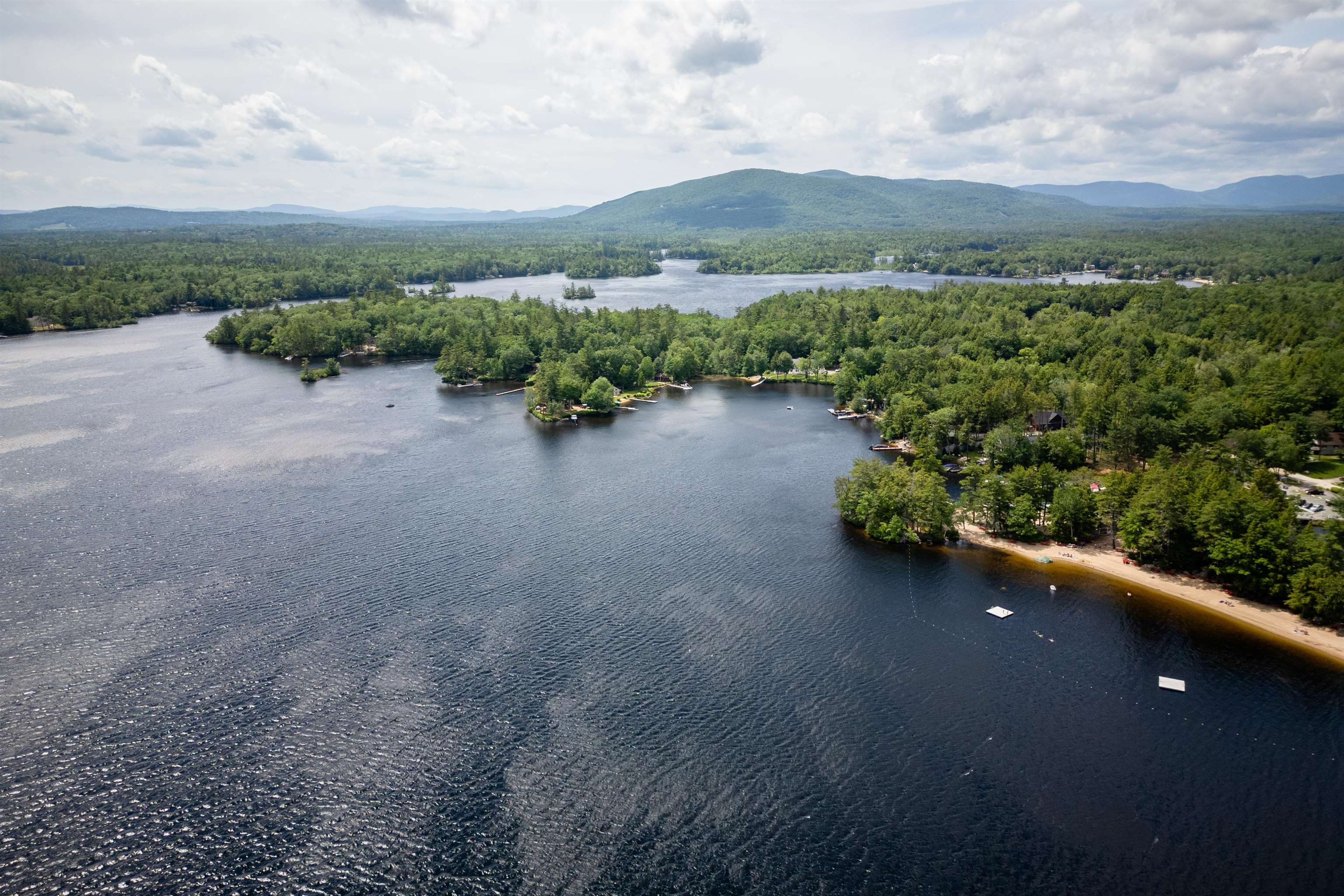 Moultonborough, New Hampshire 03254, United States, 3 Bedrooms Bedrooms, ,1 BathroomBathrooms,Residential,Active,157561